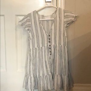 BLACK AND WHITE STRIPED DRESS